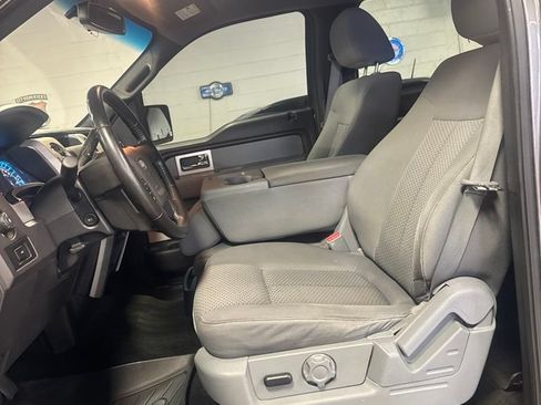 Used 2011 Ford F150 XLT w/ XLT Chrome Pkg AWD/4WD image 7
