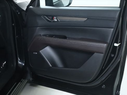 Certified 2024 MAZDA CX-5 Signature AWD/4WD image 33