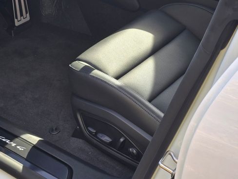 New 2026 Porsche Taycan image 21