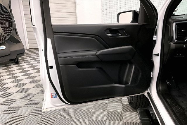 Used 2024 GMC Canyon Elevation w/ Convenience Package AWD/4WD image 21