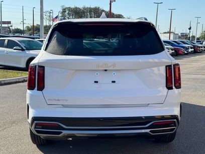 Used 2023 Kia Sorento EX w/ Panoramic Sunroof Package