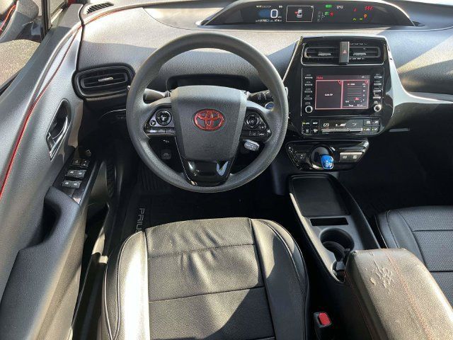 Used 2020 Toyota Prius LE FWD image 16
