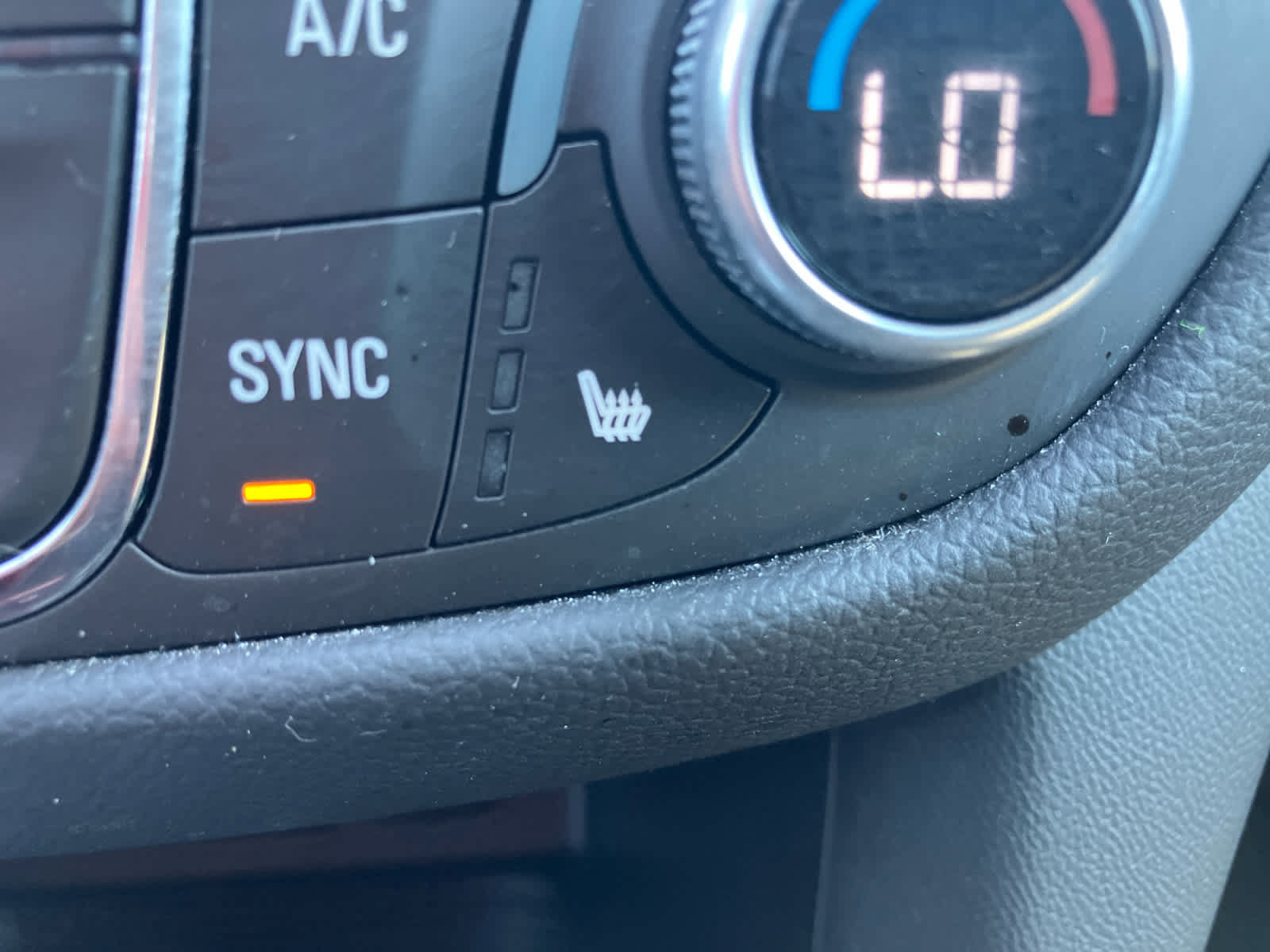 Used 2021 Chevrolet Equinox LT FWD image 23