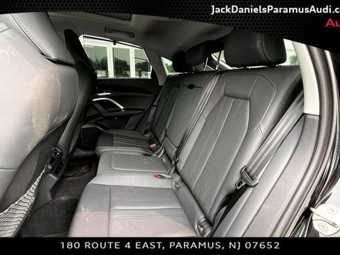 Used 2025 Audi Q5 Premium Plus w/ Premium Plus AWD/4WD image 18