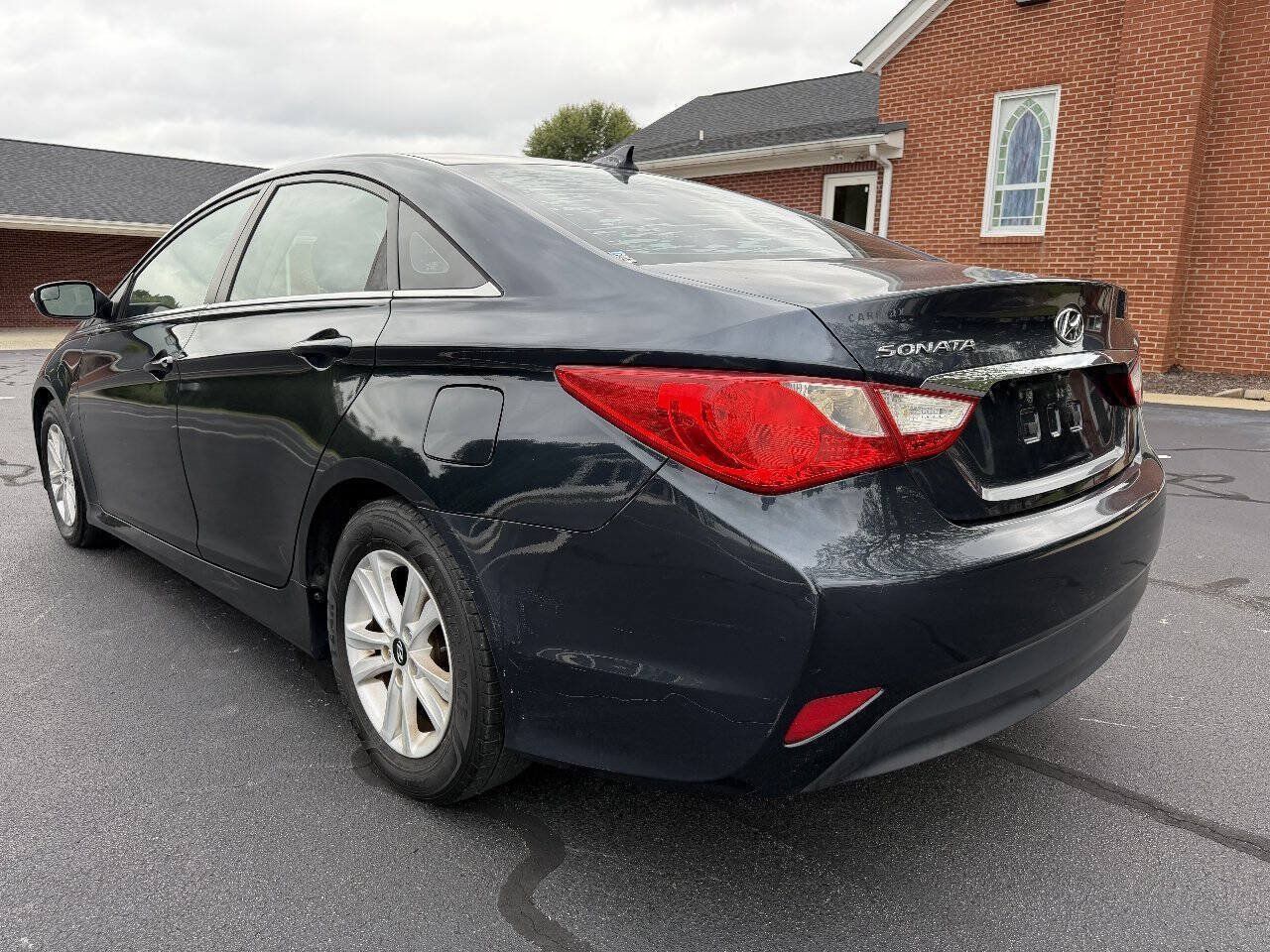Used 2014 Hyundai Sonata GLS w/ Popular Equipment Group 2 FWD image 5