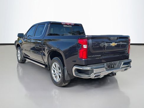 Used 2022 Chevrolet Silverado 1500 LTZ w/ LTZ Premium Package image 6