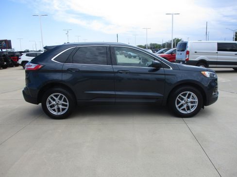 Used 2024 Ford Edge SEL w/ Convenience Package AWD/4WD image 9