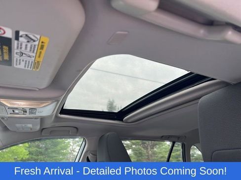 Used 2023 Toyota RAV4 XLE w/ Convenience Package AWD/4WD image 9