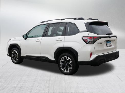 Used 2026 Subaru Forester Premium image 5