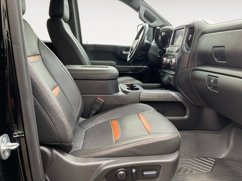 Used 2022 GMC Sierra 2500 AT4 w/ AT4 Preferred Package AWD/4WD image 15