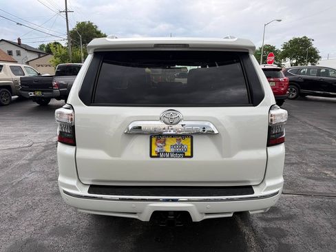 Used 2016 Toyota 4Runner Limited AWD/4WD image 7