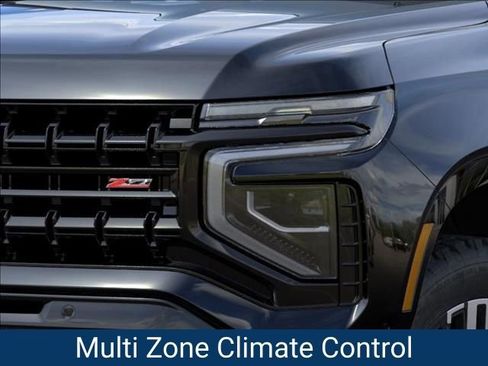 New 2026 Chevrolet Suburban Z71 AWD/4WD image 11