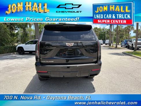Used 2026 Cadillac Escalade Sport AWD/4WD image 10