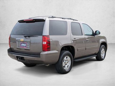Used 2013 Chevrolet Tahoe LT w/ Luxury Package AWD/4WD image 5