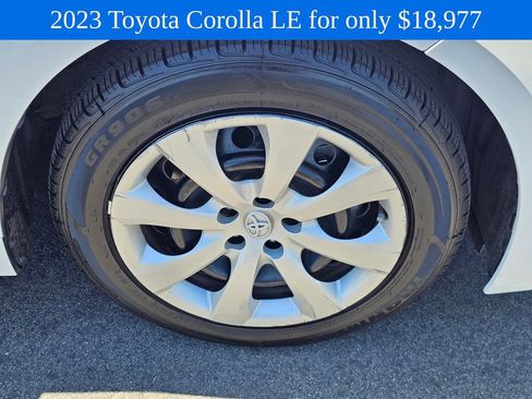 Used 2023 Toyota Corolla LE FWD image 8