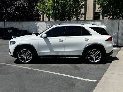 Used 2021 Mercedes-Benz GLE 350 4MATIC w/ Premium Package image 4