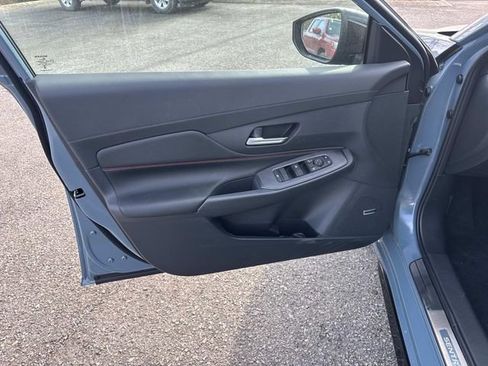 New 2026 Nissan Sentra SR w/ SR Premium Package FWD image 21