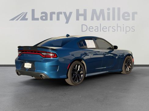 Used 2020 Dodge Charger R/T w/ Blacktop Package image 6