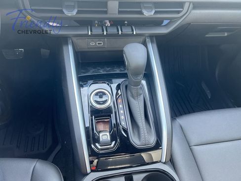 New 2026 Chevrolet Colorado W/T w/ WT Custom Package AWD/4WD image 9