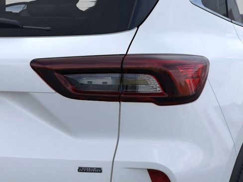 New 2026 Ford Escape SE w/ PHEV Premium Package FWD image 21