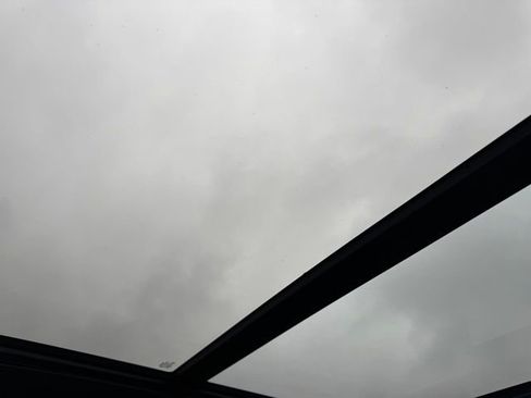 Used 2024 Toyota Tundra Platinum image 32