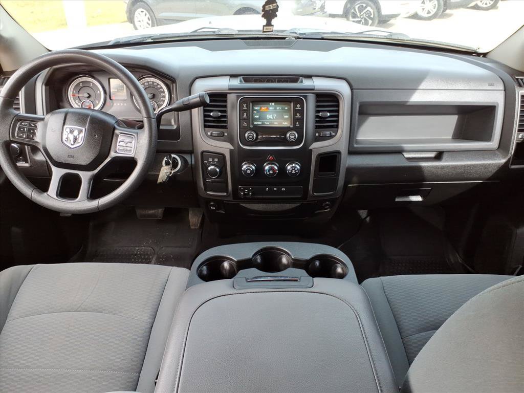 Used 2018 RAM 2500 Tradesman w/ Chrome Appearance Group AWD/4WD image 8
