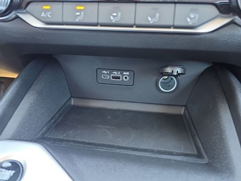 New 2026 Nissan Altima 2.5 SV FWD image 24