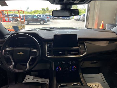 Used 2022 Chevrolet Tahoe LT w/ Luxury Package AWD/4WD image 34