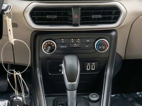 Used 2021 Ford EcoSport S AWD/4WD image 16