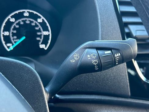 Used 2023 Ford Transit 350 XLT image 33