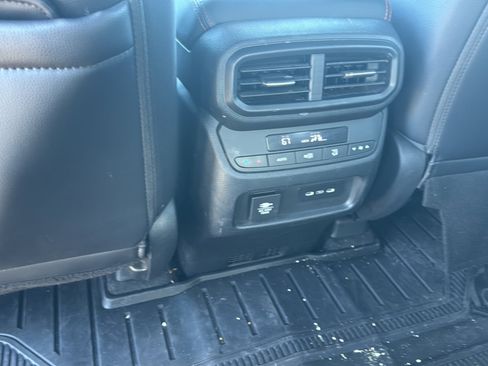 Certified 2025 Honda Pilot TrailSport image 11