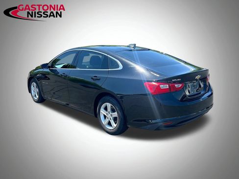 Used 2022 Chevrolet Malibu LS FWD image 6