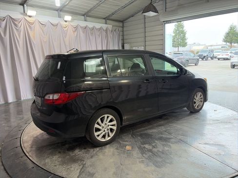 Used 2012 MAZDA MAZDA5 Sport image 8