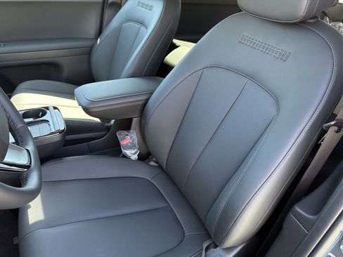 New 2026 Hyundai Ioniq 5 SE AWD/4WD image 19