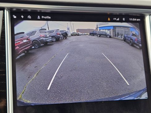 Used 2017 Tesla Model S 75D AWD/4WD image 18