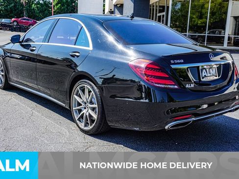 Used 2020 Mercedes-Benz S 560 Sedan w/ AMG Line Exterior image 4