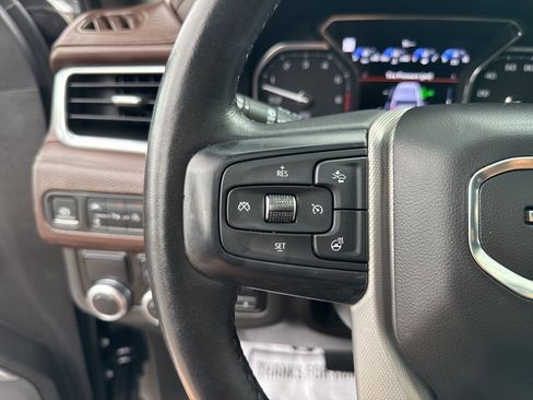 Used 2021 GMC Yukon Denali w/ Denali Premium Package RWD image 26