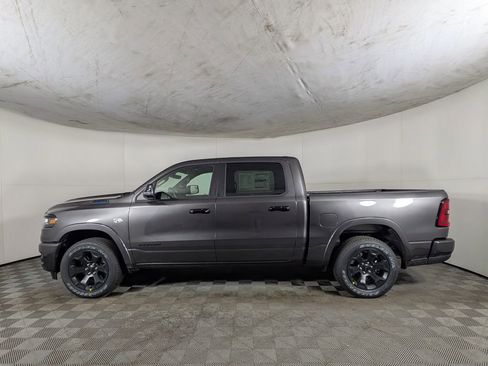 New 2026 RAM 1500 4x4 Crew Cab image 3