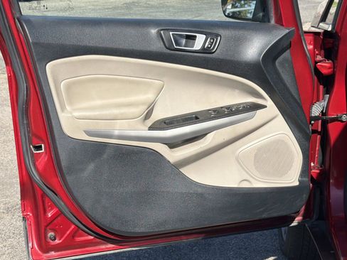 Used 2021 Ford EcoSport Titanium image 17