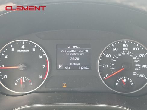 Used 2023 Kia Seltos S FWD image 2