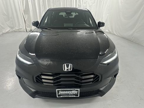 Used 2023 Honda HR-V Sport image 8
