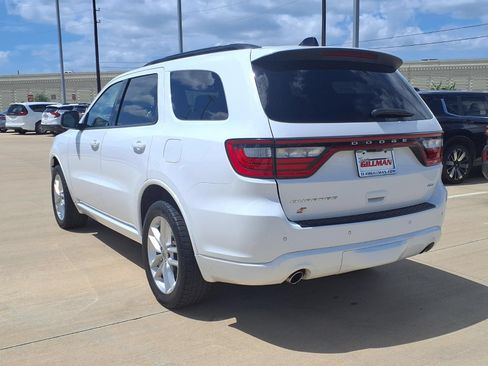 Used 2024 Dodge Durango GT AWD/4WD image 2