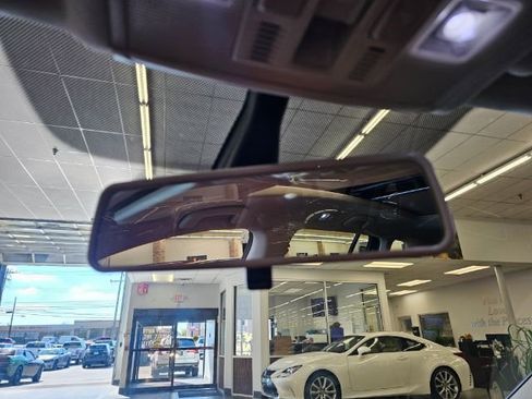 Used 2017 Volkswagen Golf Alltrack S image 28