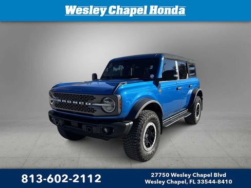 Used 2023 Ford Bronco Badlands image 1