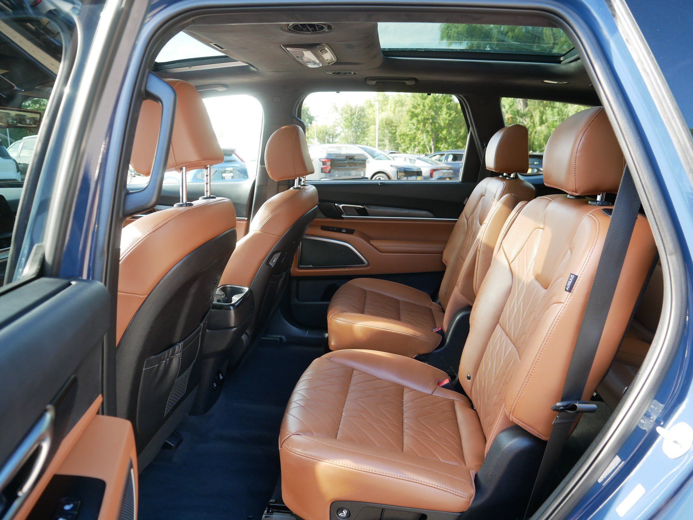 Certified 2024 Kia Telluride SX Prestige X-Line AWD/4WD image 35