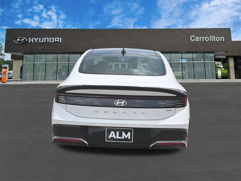 New 2026 Hyundai Sonata SEL FWD image 7