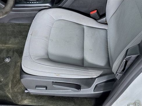 Used 2018 Chevrolet Colorado W/T image 19