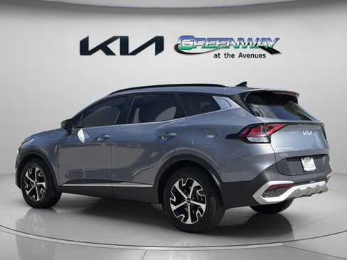Certified 2025 Kia Sportage EX w/ Premium Package FWD image 4