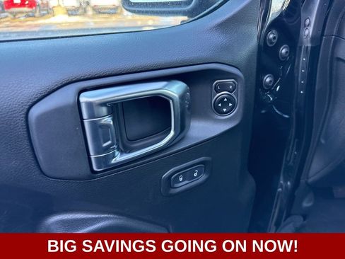 New 2025 Jeep Gladiator Sport image 20