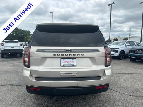Used 2021 Chevrolet Suburban Z71 AWD/4WD image 4